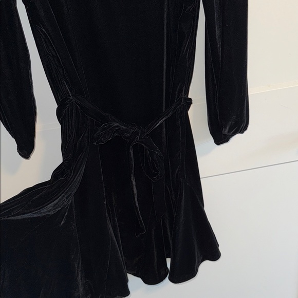 NWT LOFT Black Long Sleeve Dress - Picture 7 of 11